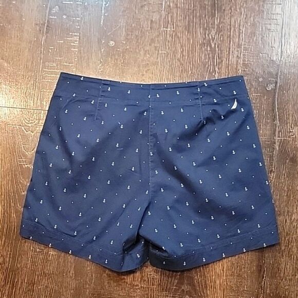 Nautica Cotton Stretch Twill Anchor Print Shorts - Picture 13 of 16